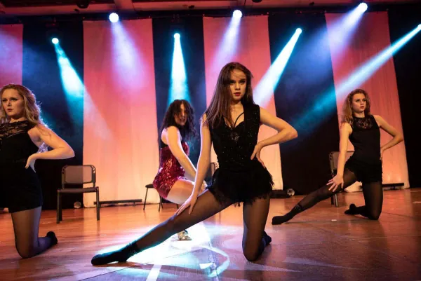 Tanzstudio Dance-Line Auftritt 32