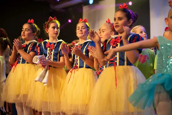 Tanzstudio Dance-Line Auftritt 55